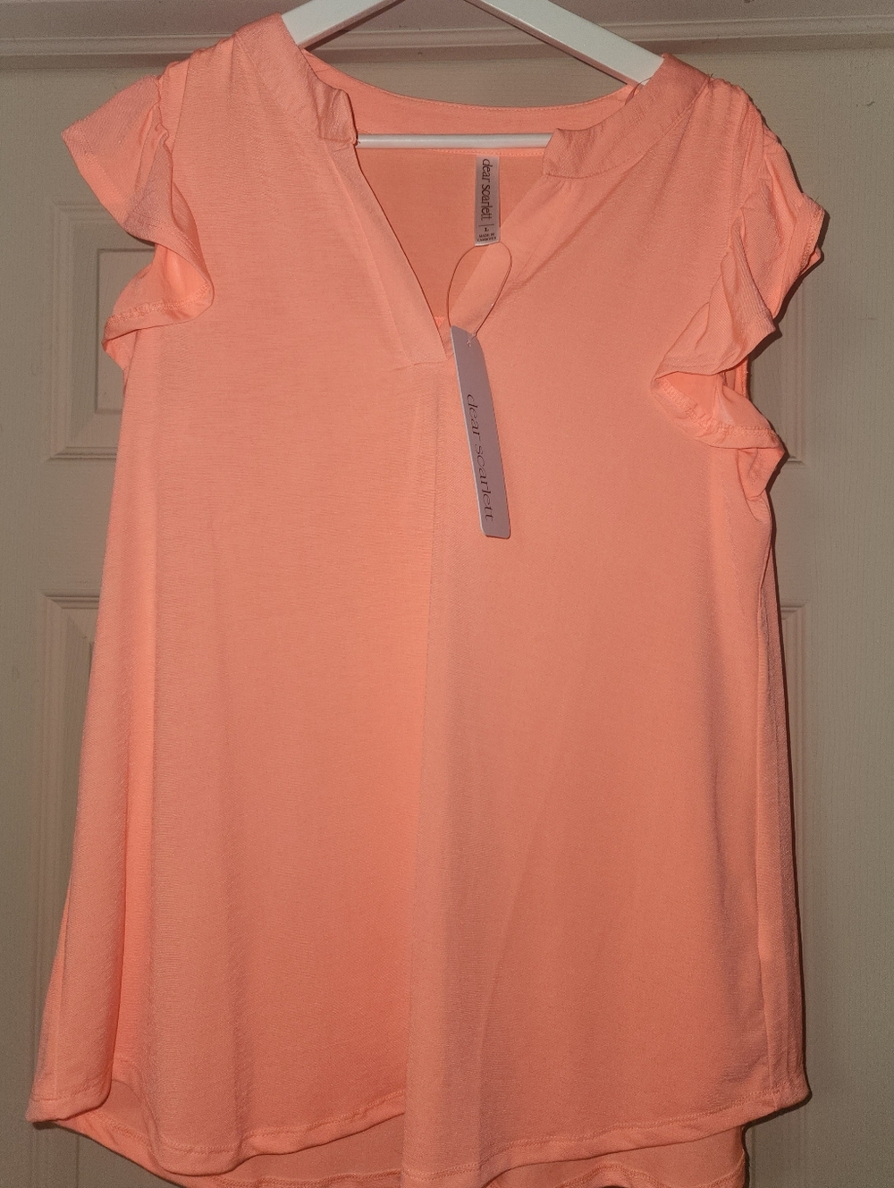 NWT Dear Scarlett Blouse – Size Large Coral/Peach